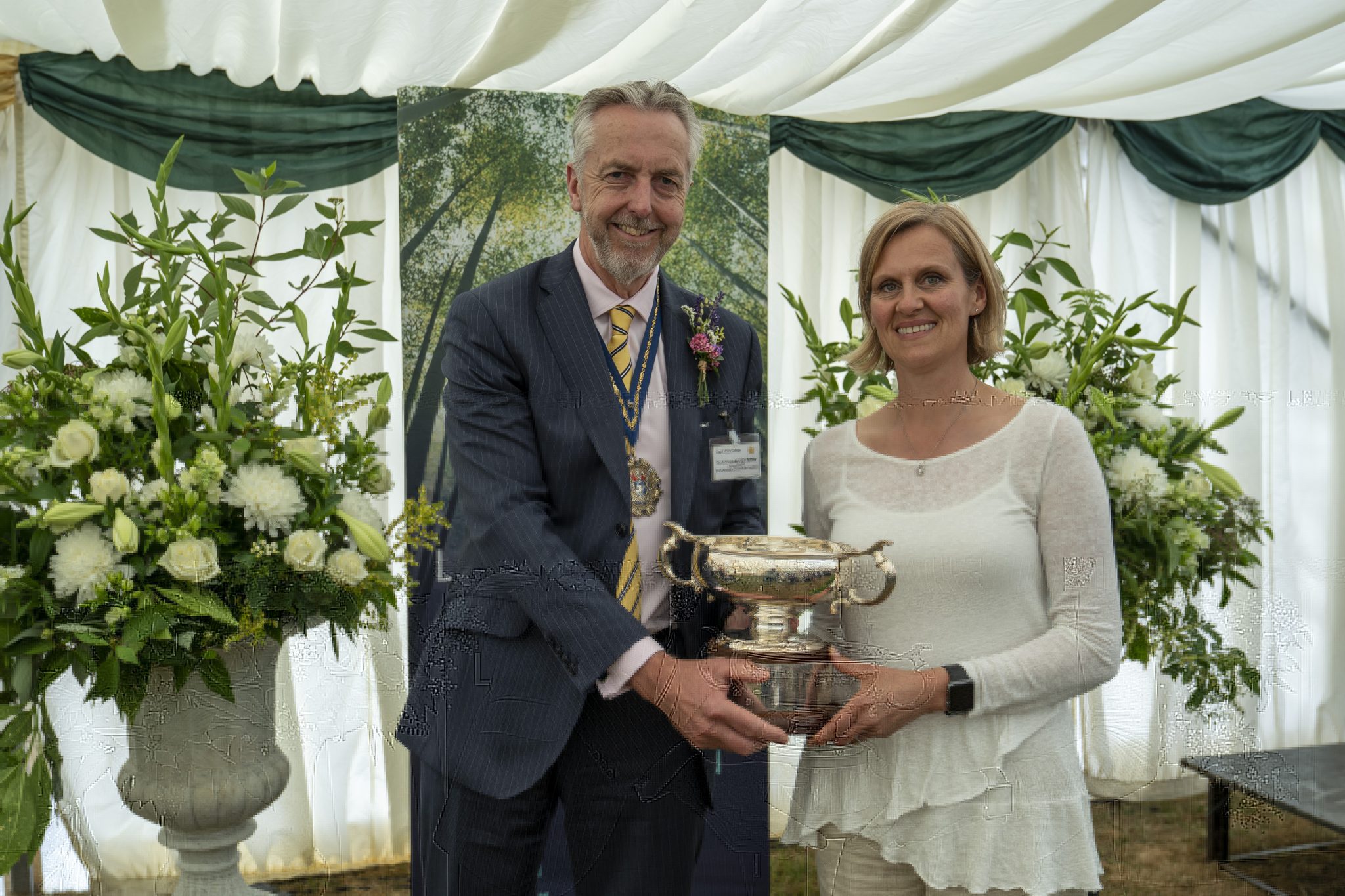 >REGINA MITCHELL RECEIVES SADDLERS TROPHY FOR EXCELLENCE IN SADDLERY